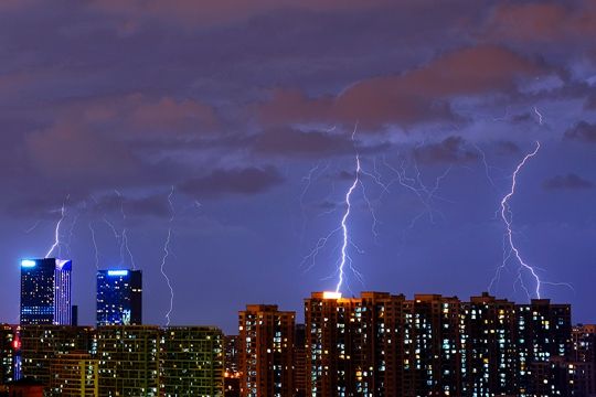 浪涌保護器和過電壓保護器的區別是什么