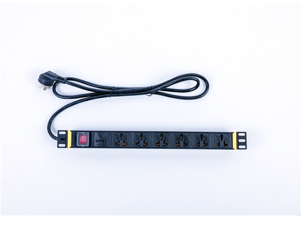 弱電防雷器的選型4-PDU防雷插座【光束防雷】