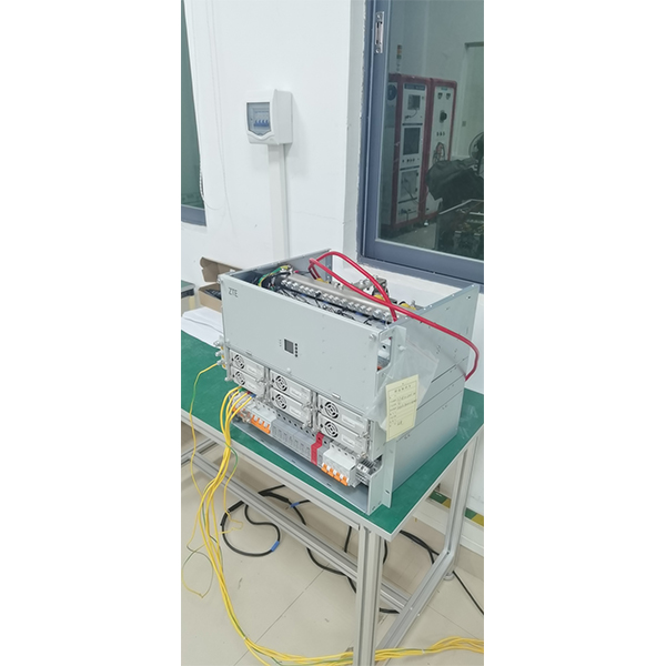 浪涌保護(hù) 器